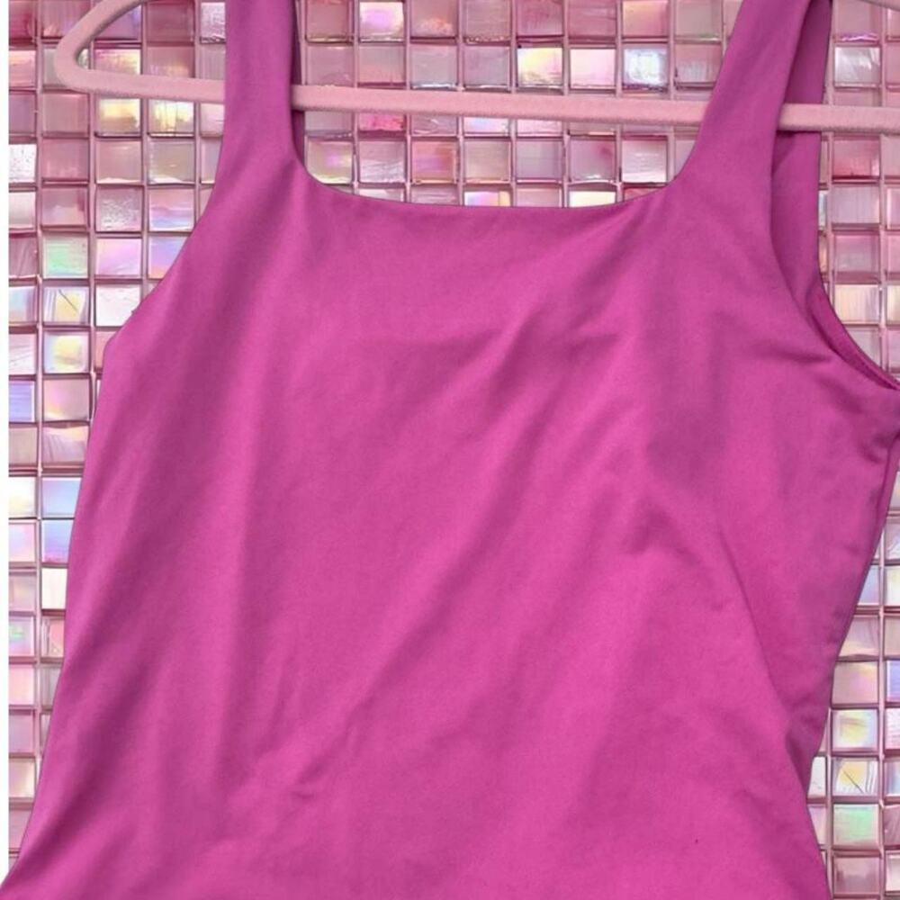 Pink contour tank top in